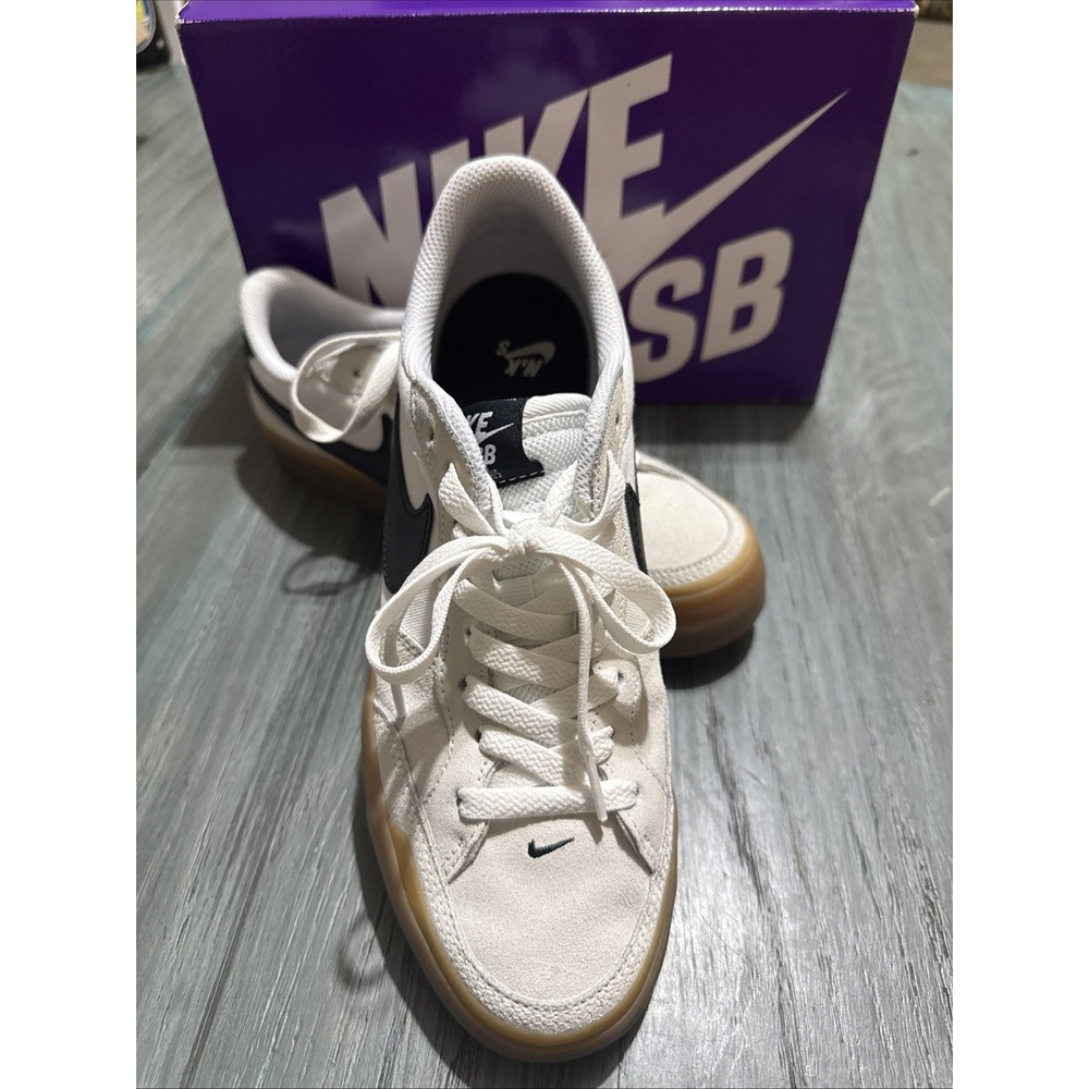 Nike SB Zoom Pogo Plus Womens 8 White Black Gum Skate Shoes Sneakers